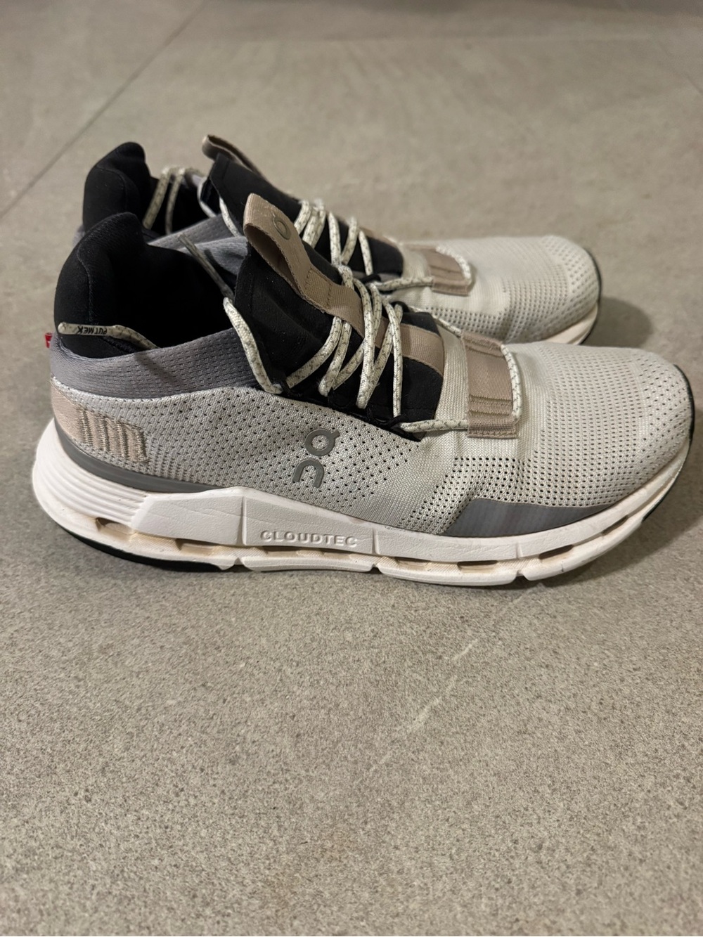 On Running womens gray/black/white/tan